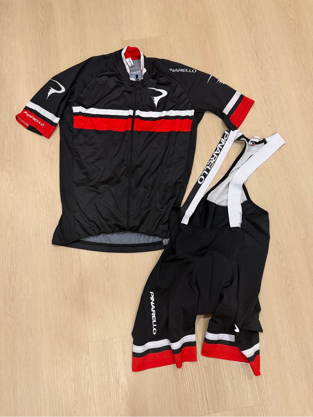 Men’s Pinarello Cycling Jersey & Bibs Set Black/Red XXL